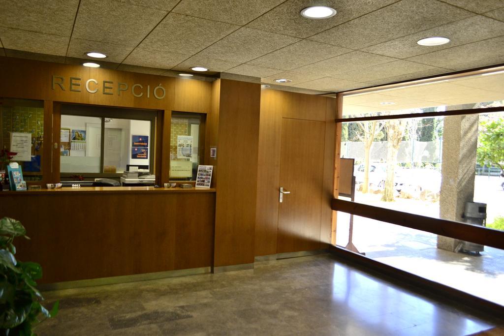 Residencia Salesiana Marti-codolar 2* Barcellona