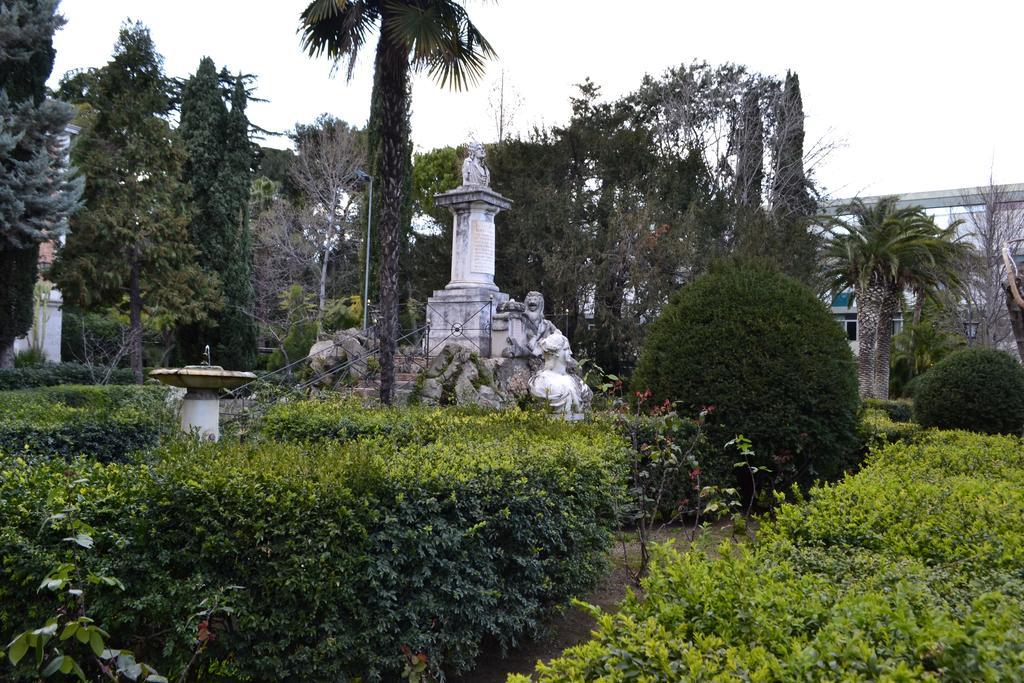 Residencia Salesiana Marti-codolar Affittacamere Barcellona