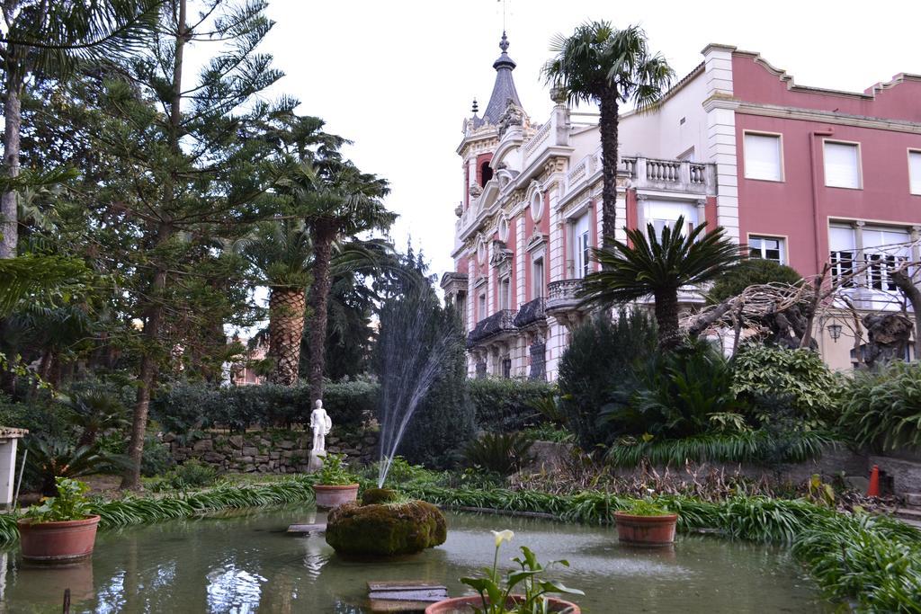 Affittacamere Residencia Salesiana Marti-codolar Barcellona
